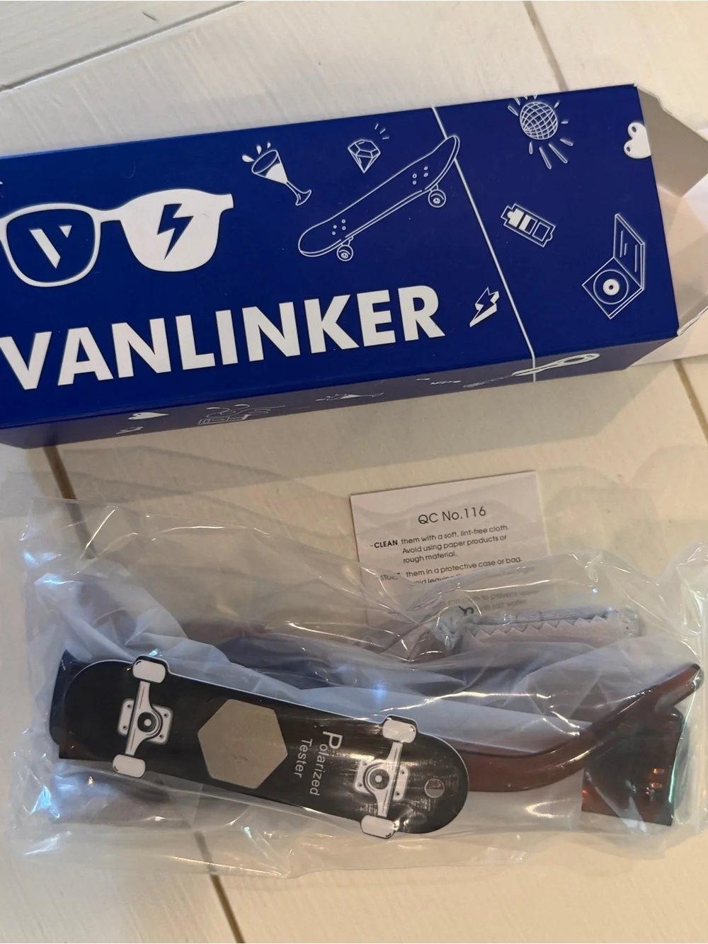 VANLINKER Trendy Small Polarized Rectangle Sunglasses Retro Vintage